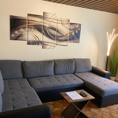 Apartments Rhona III Und IV Neunkirchen City Dış mekan fotoğraf