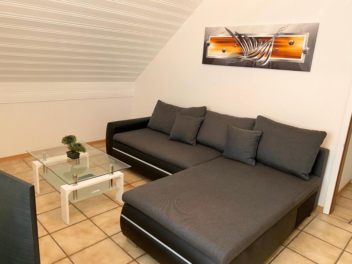 Apartments Rhona III Und IV Neunkirchen City Dış mekan fotoğraf