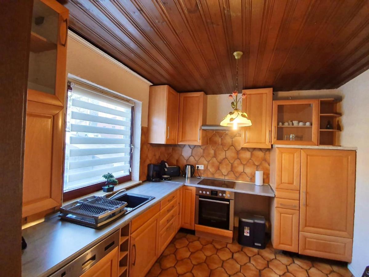 Apartments Rhona III Und IV Neunkirchen City Dış mekan fotoğraf